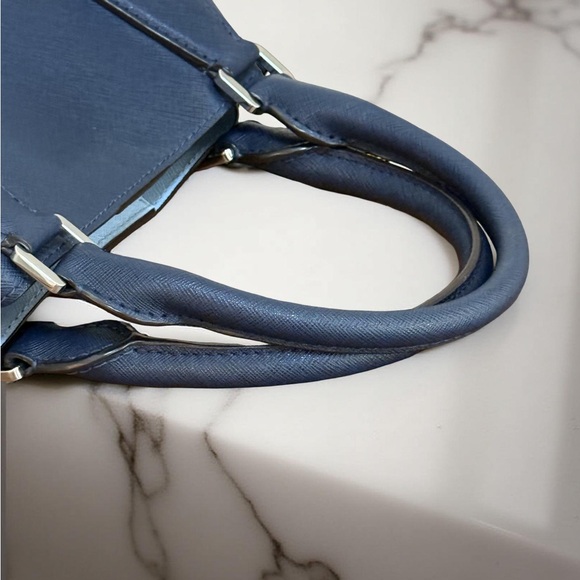 Authentic Michael Kors Blue Greenwich Saffiano Leather Satchel Crossbody Handbag - Picture 8 of 15